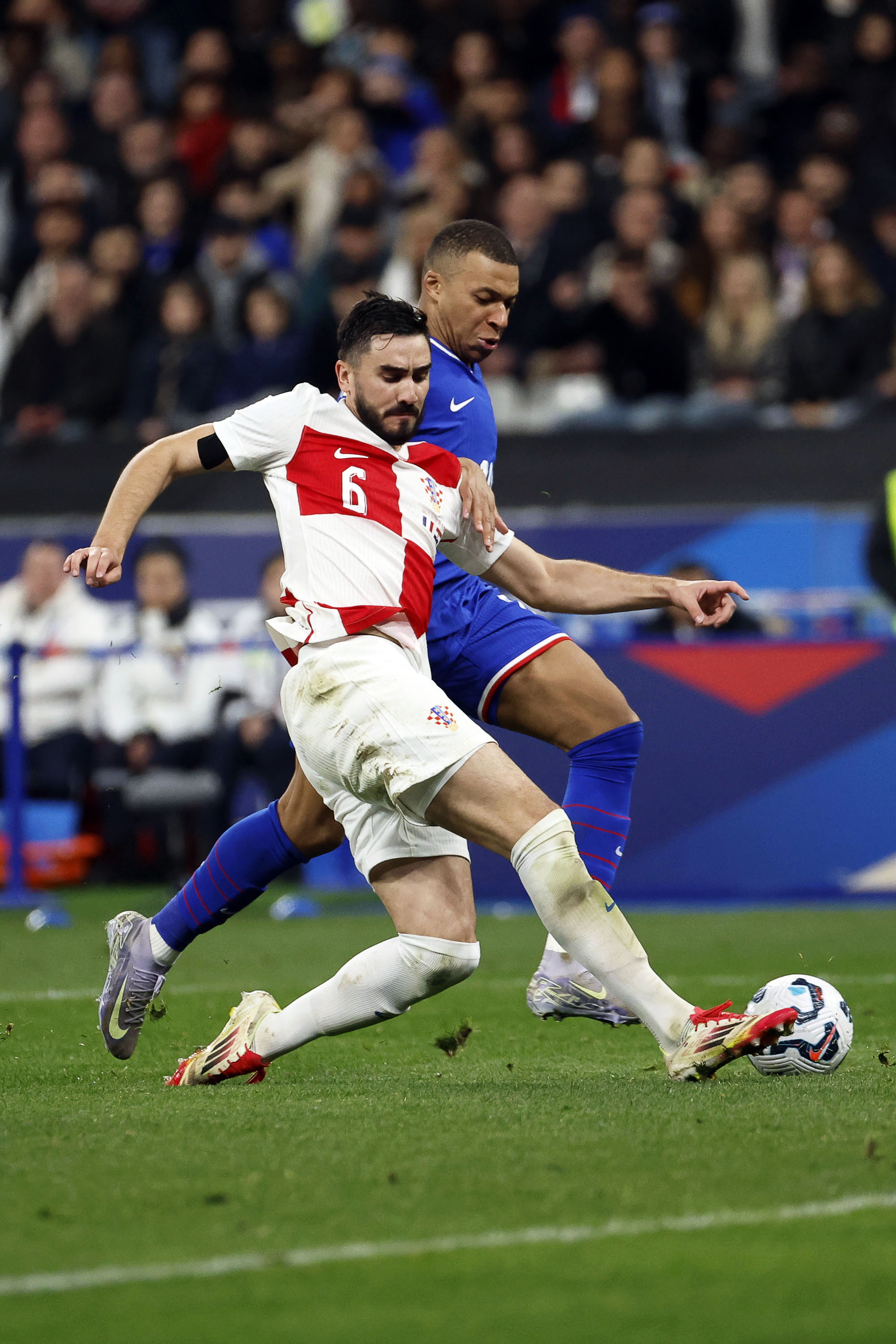 关于欧国联：一场重要比赛转折点将至的信息