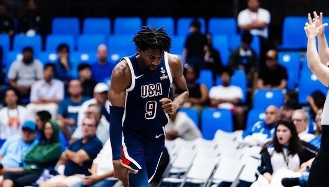 美洲杯篮球赛决赛在沸腾的气氛中结束